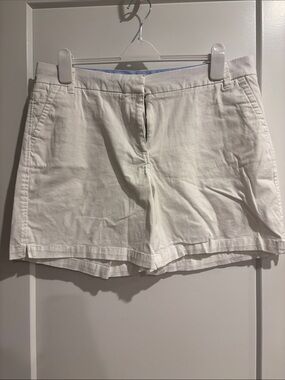 Crown & Ivy Women’s White Shorts 14